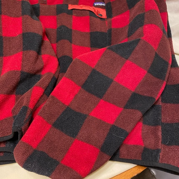 Men’s Patagonia Red Plaid Fleece XL - Picture 3 of 6